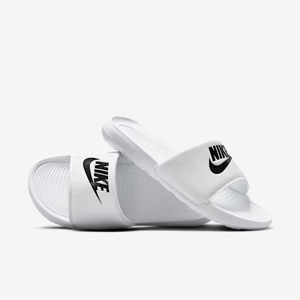 Nike benassi