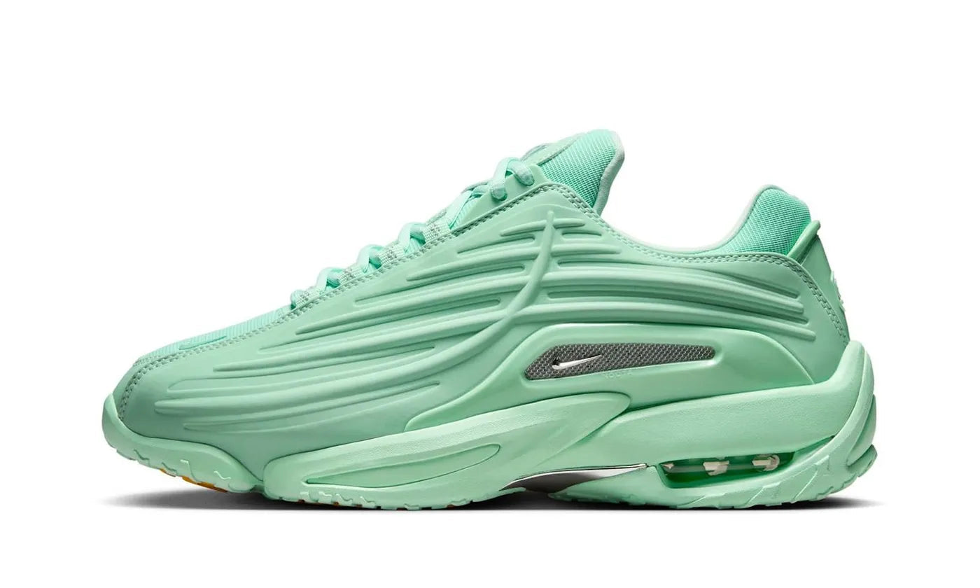 Nike hot step 2 drake nocta